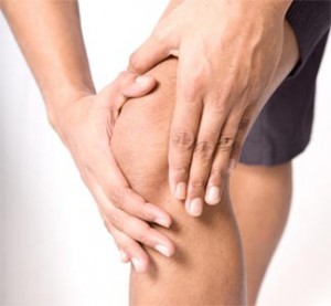 Боль в колене лечим методом кинезиотейпирования : Болит колено - купи кинезио тейп