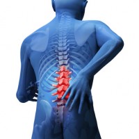 Боли внизу в спине: причины и лечение